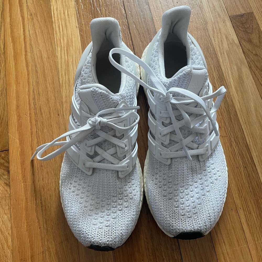 ADIDAS ULTRABOOSTS